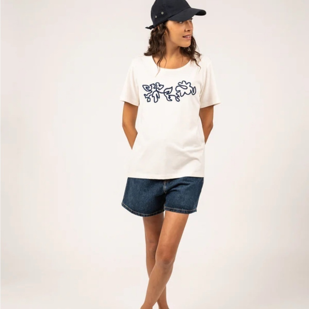 Saint James SANDY Tee with Embossed Flower Embroidery | 100% Cotton size 6